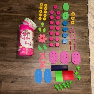 Superstructs Pinklets Fairy Garden Tinker Toy Set Pink 2008 incomplete